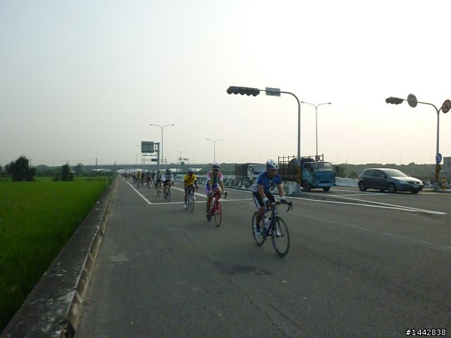 2010-10-2-NS~200k(邊騎邊拍)