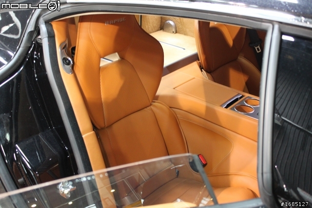 [我的工作日誌]  10/15 新增 aston martin rapide