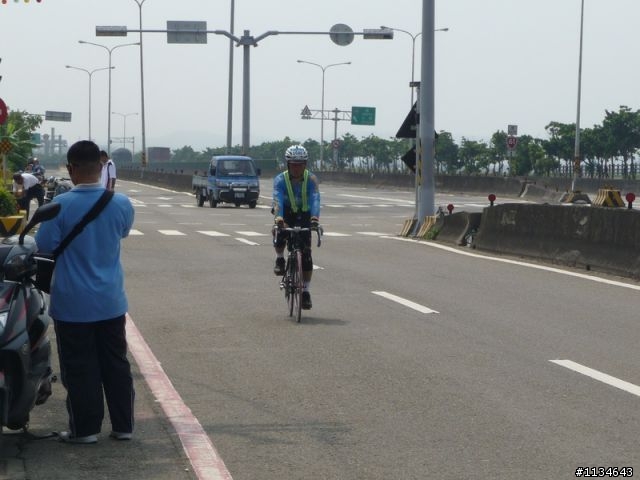 2010 西濱極限挑戰 400K - 風情海岸前加油站 約11:1X am