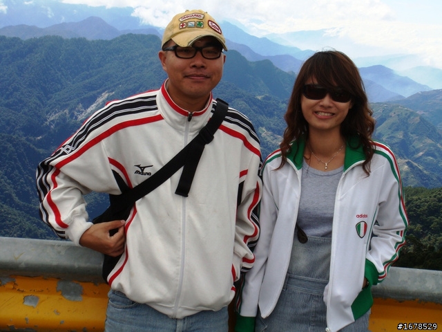 DC車隊...10/17硬要上武嶺之第一次果然很痛