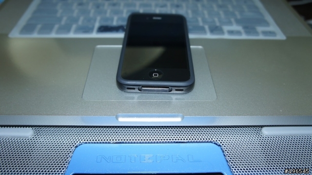 Apple IPHONE4 送的原廠保護套（追加正副廠照）