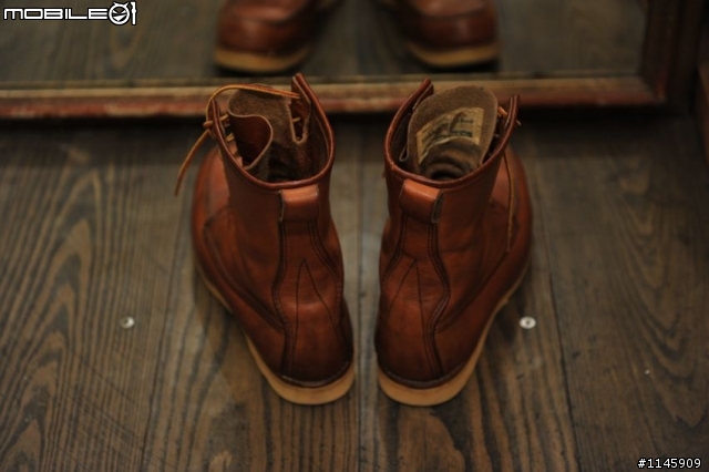 [三人三十年的臭酸接力]Red Wing Irish Setter 877 補實穿圖