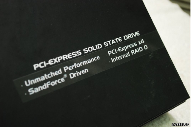 <開箱>快到連車尾燈都看不到 OCZ RevoDrive 50G PCI-E SSD