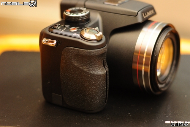 【幫忙開箱啦!】Panasonic FZ-40 小砲機~