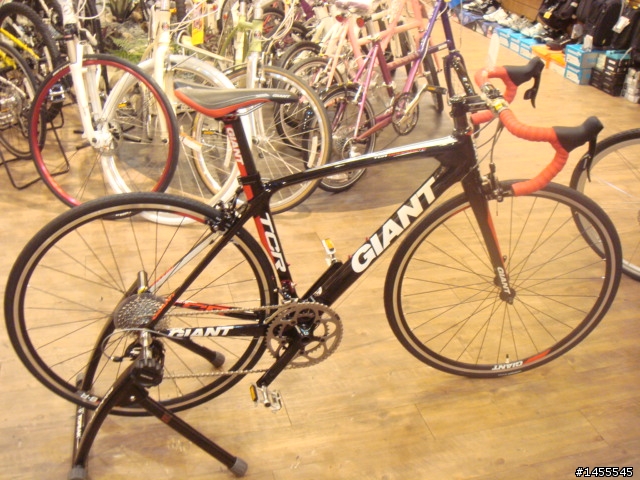 分享圖～我的第一台公路車2011年 GIANT TCR COMPOSITE SRAM APEX