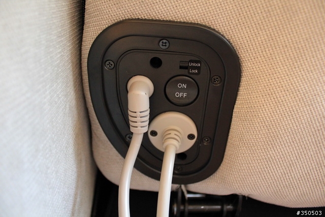 [開箱] OSIM uSoffa Brochure (OS-7310) 按摩悠沙發