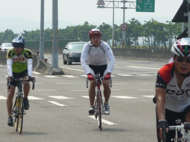 2010 西濱極限挑戰 400K - 風情海岸前加油站 約11:1X am