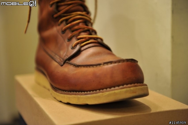 [三人三十年的臭酸接力]Red Wing Irish Setter 877 補實穿圖