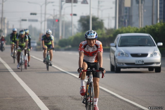 2010西濱200k二個定點拍的參賽車友照片
