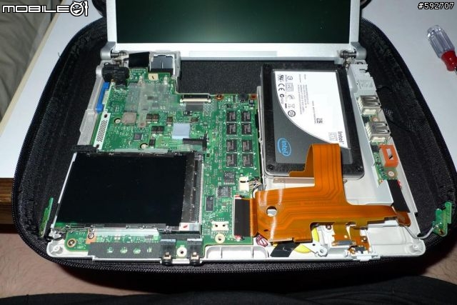 [開箱文] R系列之最終回及換裝Intel X25-M SSD紀錄