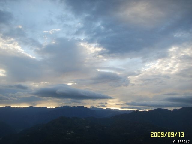 晚上睡不著  就去碧湖山