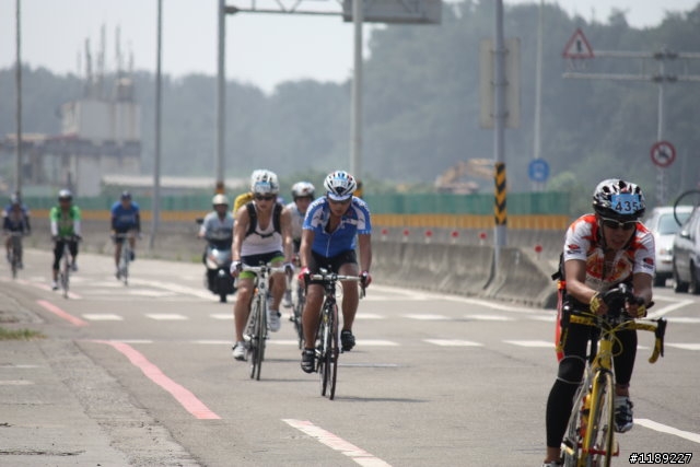 2010西濱200k二個定點拍的參賽車友照片