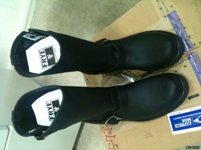 [簡單開箱+實穿] Diesel Thanaz 8L4+Frye Men's Engineer 12R Boot
