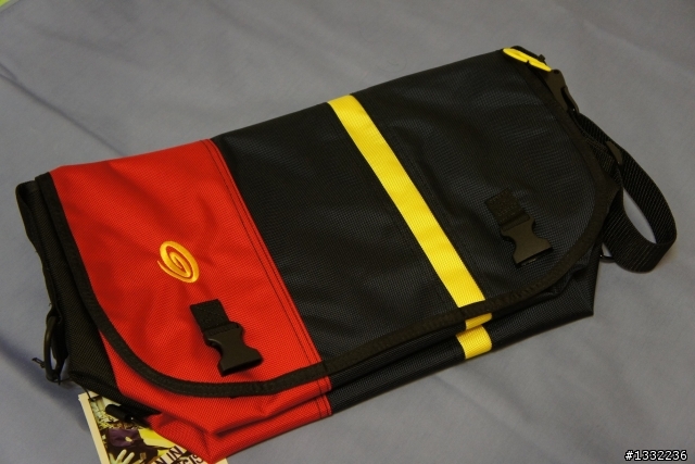 今年的生日禮物！Timbuk2限量版郵差包分享