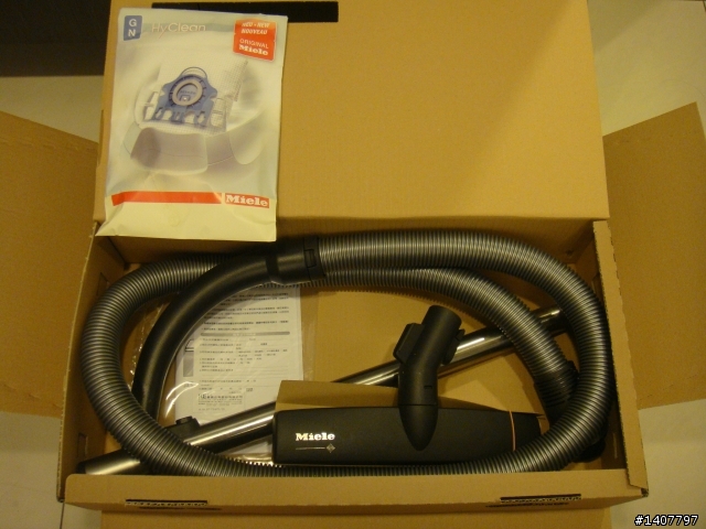 [開箱]家電中的精品，Miele S5281
