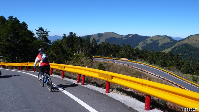 [讚!] 美呆了...大禹嶺-武嶺-合歡山4+2+2觀日出單車行