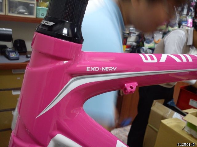 [開箱] LG  GARNEAU  SONIX6.4  pink轉生!!!