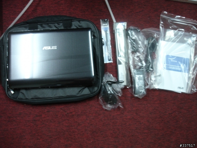[開箱]ASUS A42F 文書機簡單開箱
