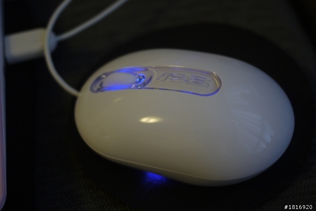 ASUS  Eee pc 1005px 貝殼粉  開箱文