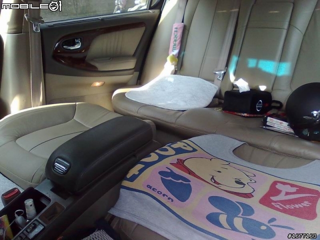 請問A33車主: 有試過將前座椅背完全放平當車床嗎?