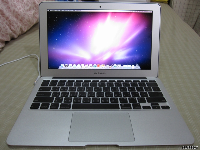 台版11.6 macbook air開箱分享  新增kvm轉接器使用心得