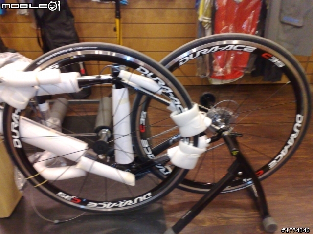 <<開箱>>  20101102 TCR ADVANCED SL R1 全台首開箱