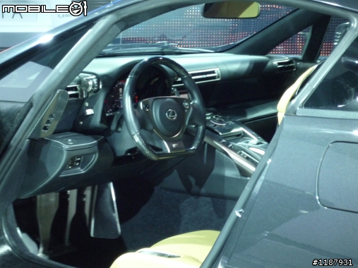 [車迷首選] 花了三天才逛完!! 直擊2010 洛杉磯國際車展!!