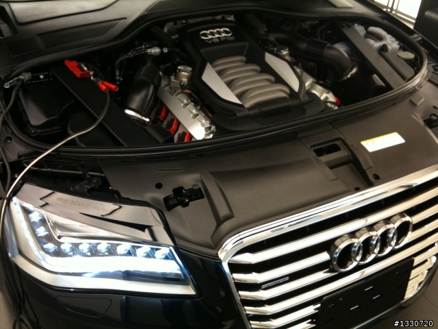 受困五指山  audi車鎖 30秒內快速解鎖!?(補之前new a8圖)