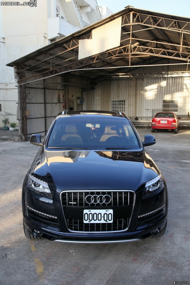 [開箱文] 2011 Audi Q7 3.0TFSI 開箱分享(圖多)