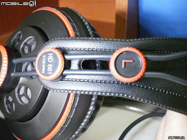 [開箱]舒伯樂 superlux HD668B + 與HD681外型比較