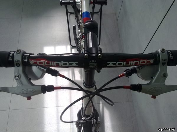 小閔的【開箱文】航翊 EQUINOX 碳纖鋁合金 小徑車 50/34T 白色