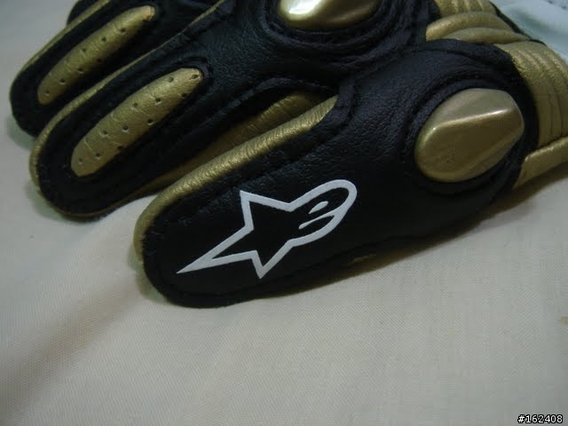 [開箱？] 金光閃閃的小星星~ Alpinestars S1
