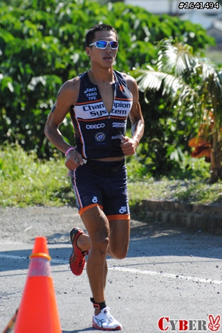2010 IRONMAN 70.3 Taiwan 鐵人三項國際邀請賽 賽事圖集上線囉(2527張)