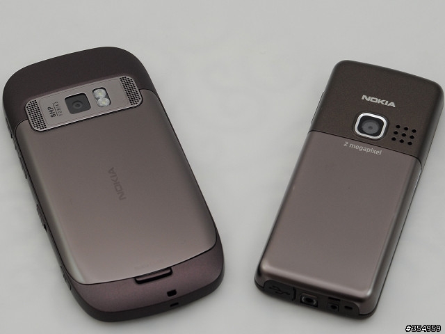 [分享] NOKIA C7 + 精美小禮物 +GEORG JENSEN手機座