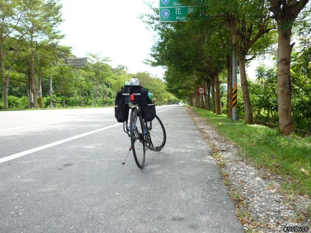 【遊記分享】鐵馬浪人之流浪全台灣~~DAY9~~終於在民國100年前PO完了，祝大家新年快樂~~