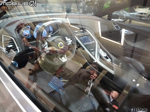 [車迷首選] 花了三天才逛完!! 直擊2010 洛杉磯國際車展!!
