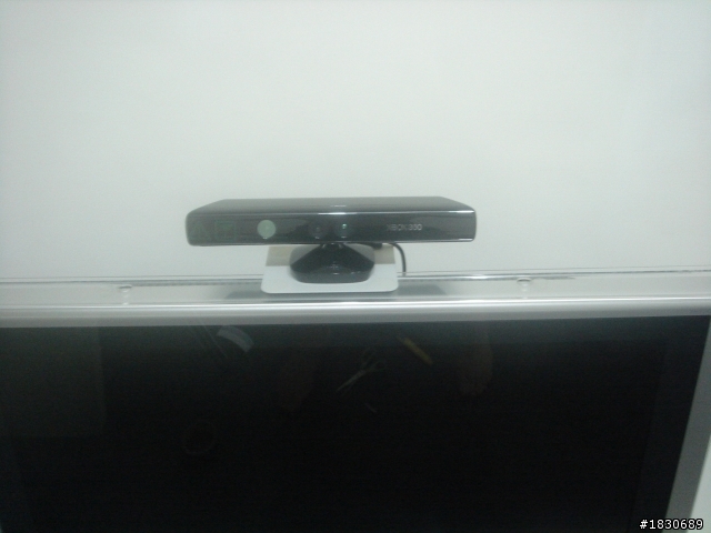 我的固定KINECT 液晶電視固定法~