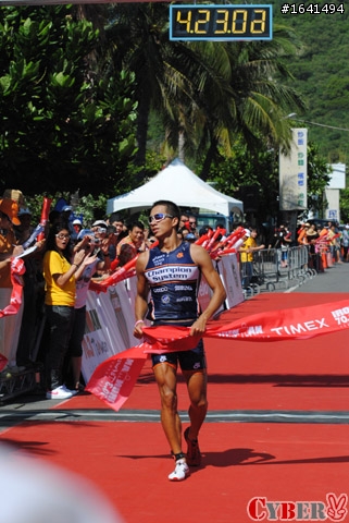 2010 IRONMAN 70.3 Taiwan 鐵人三項國際邀請賽 賽事圖集上線囉(2527張)