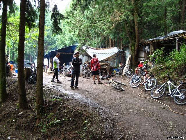 世外桃源的山中傳奇 ~ 小關山林道