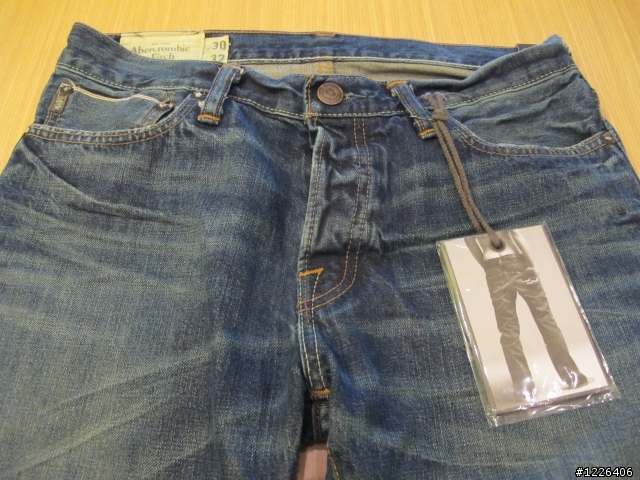 【開箱】便宜入手之A&F 赤耳牛仔褲