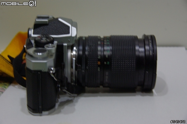 最近想買單眼相機