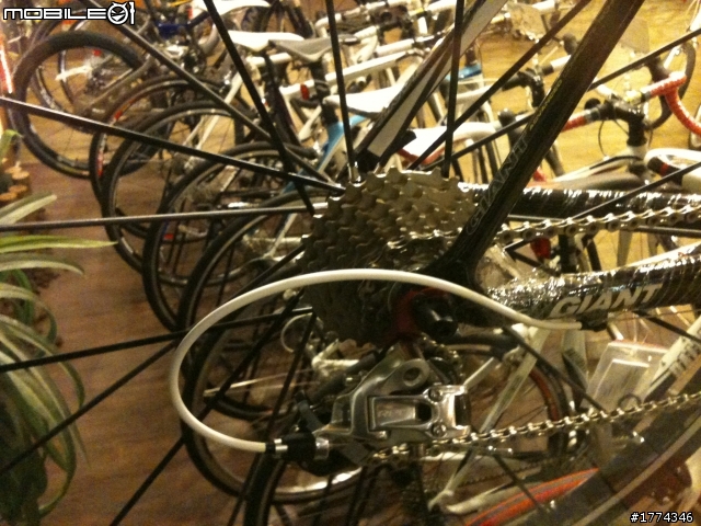 限量一級車架也組好了,SRAM RED 11-28一體式飛輪,MAVIC一級輪組