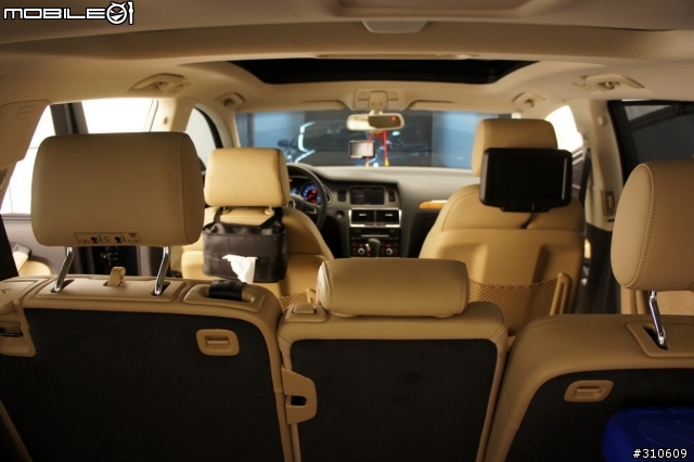 [開箱文] 2011 Audi Q7 3.0TFSI 開箱分享(圖多)