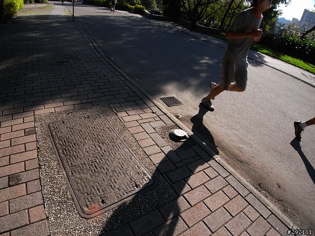 DC也辦的到~等距18mm超廣視野 Part II (GX100 + Nikon NH-WM75 )