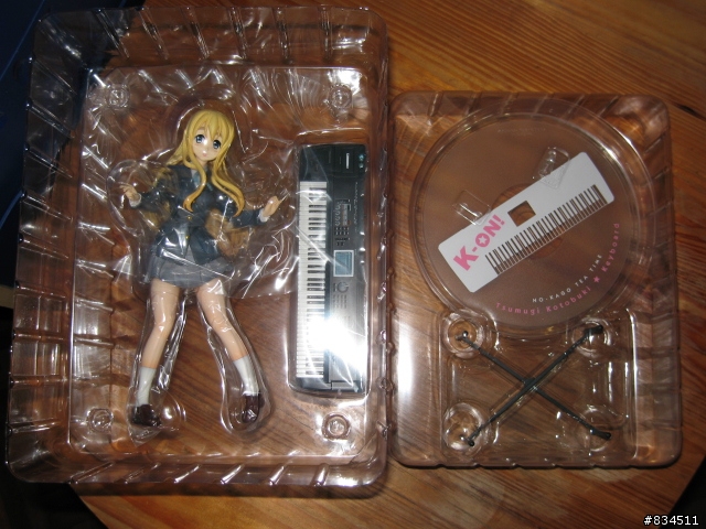 [開箱分享] {K-ON!} 輕音五人眾之一_[琴吹  紬]_(ALTER版)