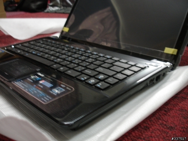 [開箱]ASUS A42F 文書機簡單開箱