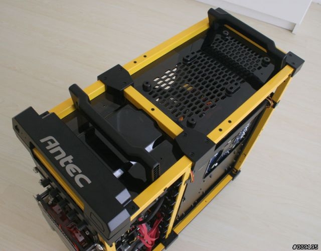 [分享] Antec Lanboy Air機殼-- 別人沒提到的部分