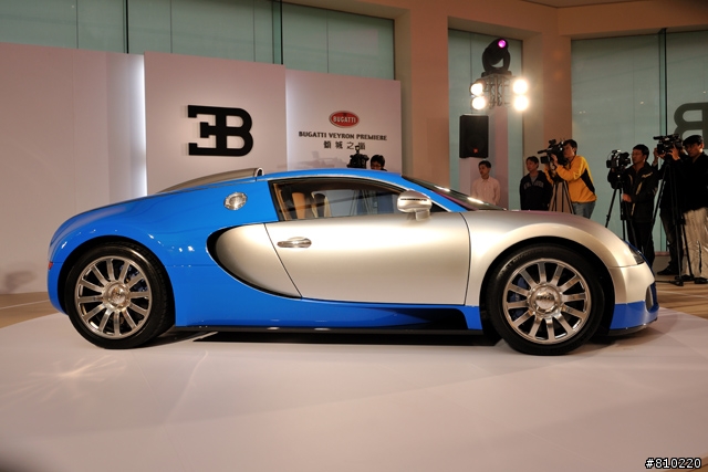 山豬現身！BUGATTI VEYRON 16.4(有圖)