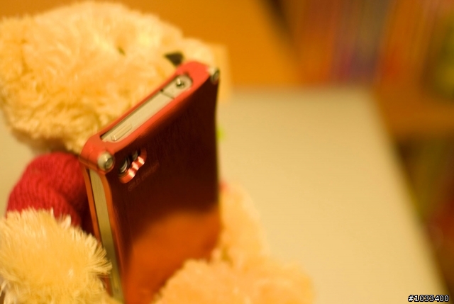 [分享] 我的金屬外殼 紅色的誘惑 日式的質感