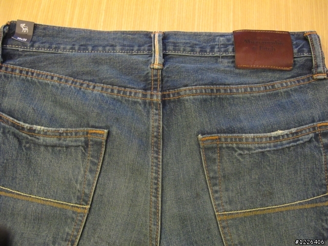【開箱】便宜入手之A&F 赤耳牛仔褲
